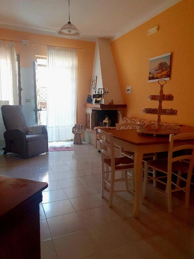 Casa Vacanze Rosy "Nel Verde" Palinuro Kültér fotó